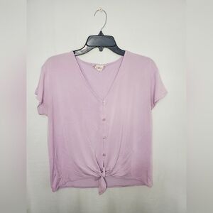 Pre-Loved Women’s Pink Rose 4 Button Purple Shirt Size Medium